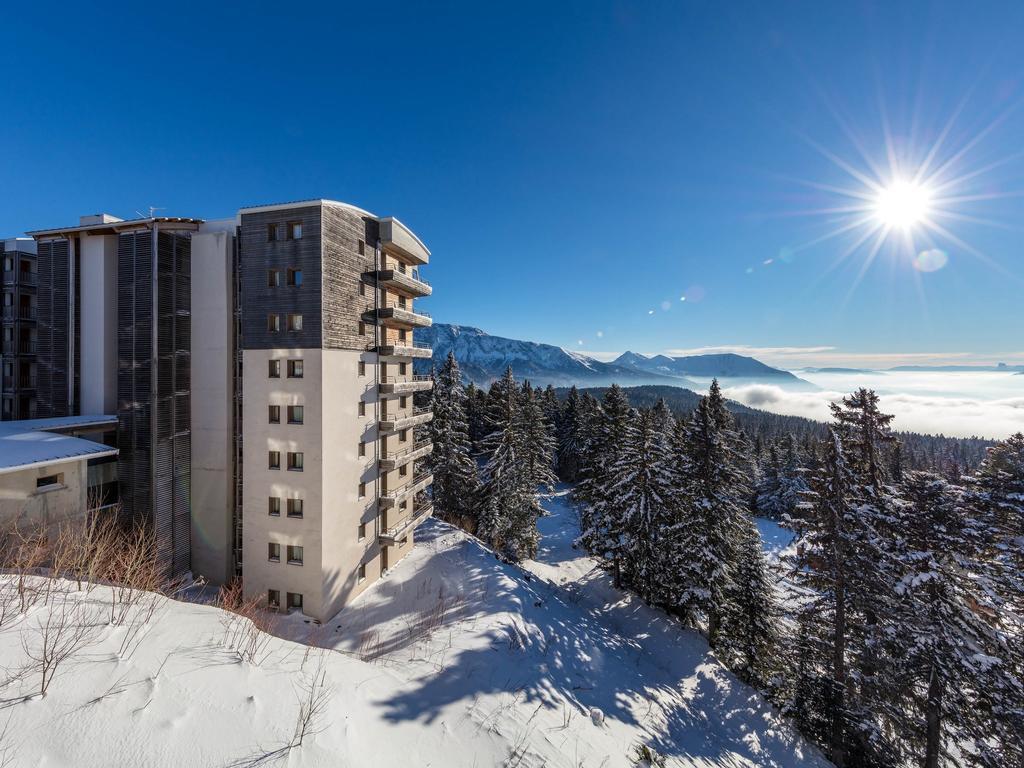 Ecrin Des Neiges Aparthotel Chamrousse Exterior foto