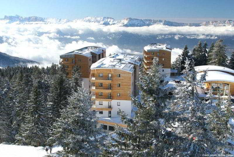Ecrin Des Neiges Aparthotel Chamrousse Exterior foto