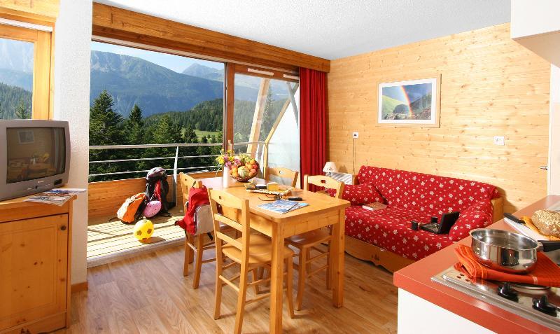 Ecrin Des Neiges Aparthotel Chamrousse Exterior foto